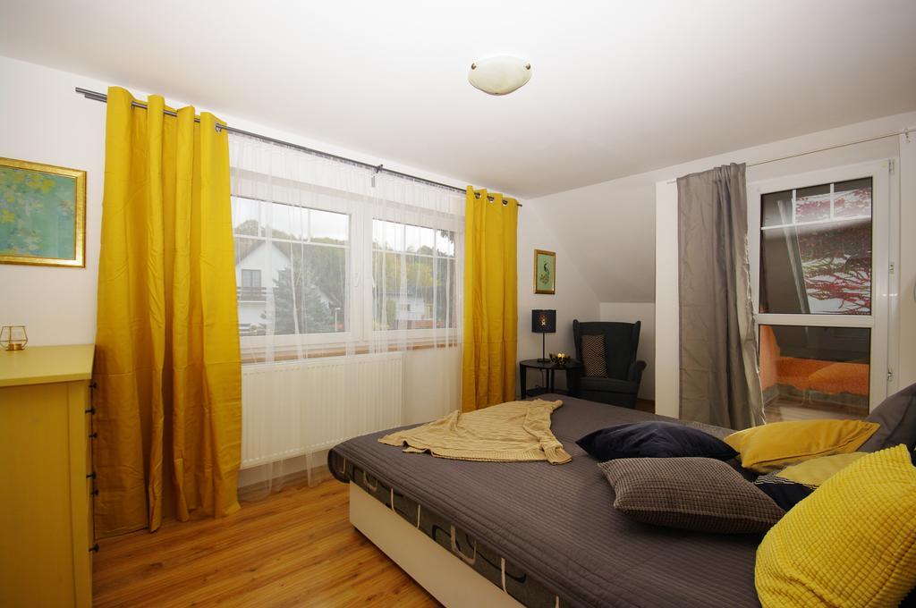 Cozy Gardens Apartments In Prag Exteriör bild